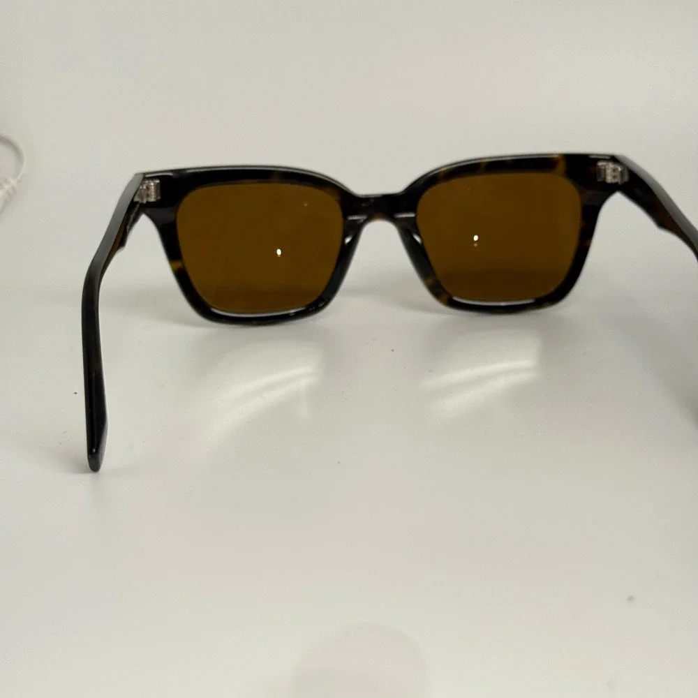 Warby Parker Beale Sunglasses Dark Tortoise Square Frame 51-20-145 Brown Lens